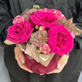 Композиція "Троянди та брасіка"