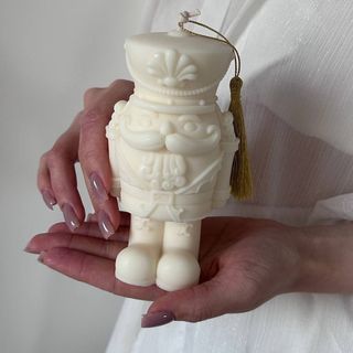 Свічка "Лускунчик" молоко