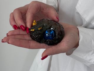 Смоляна фігурка «Пі Цю» темно - зелена