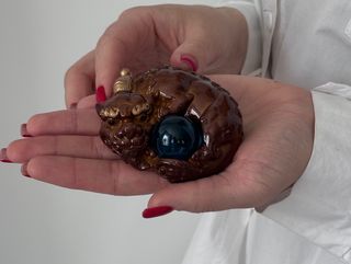 Смоляна фігурка «Пі Цю» коричнева