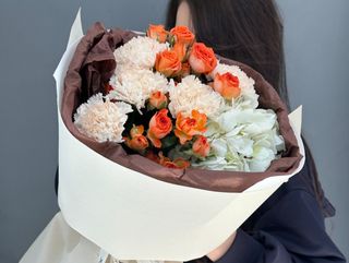 Букет «Гортензія ( 1), діантус ( 5), троянда ( 3)»