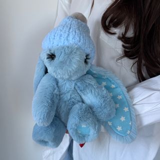 Іграшка Кролик блакитний з блакитною шапкою