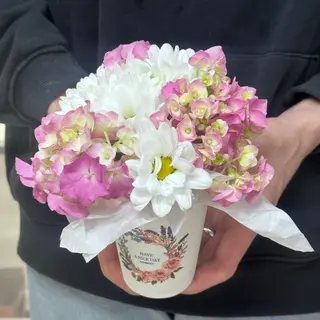 Композиція «Хризантема біла та гортензія»
