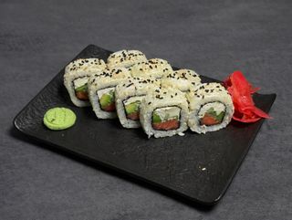 Каліфорнія з лососем (275/40)