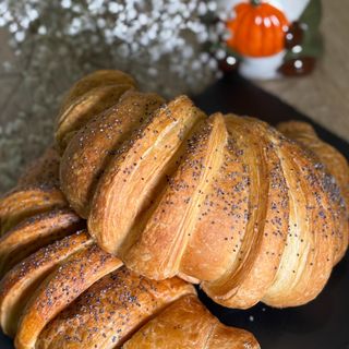 Рогалик з маком