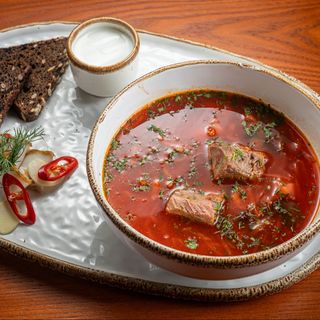 Борщ Український з реберцями та свіжими грибами (400г/30г)