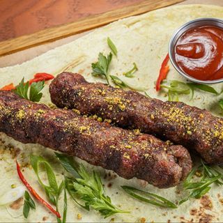 Люля-кебаб з яловичини (200г)