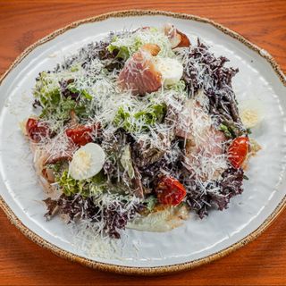 Салат "Цезар" з курячим філе (250г)
