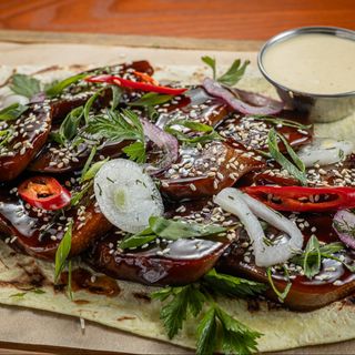 Шашлик з телячого язика в соусі Теріякі(300г)