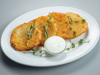 Деруни зі сметаною (200/50г)