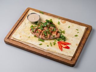 Стейк з тунця (200/50г)