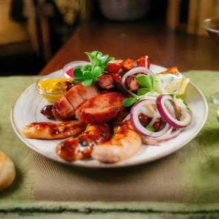 М'ясна тарілка M