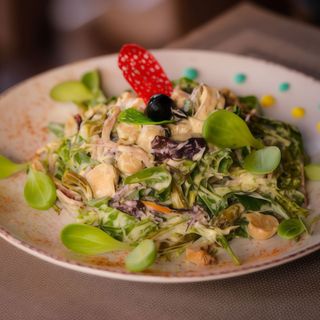 Салат м'ясний з маринованою спаржею (300г)