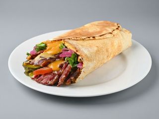 Шаурма з яловичим пастрамі (320г)