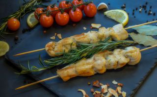 Шашлик з курячого філе (200г/30г)