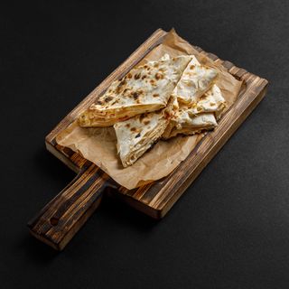 Лаваш з сиром (330)