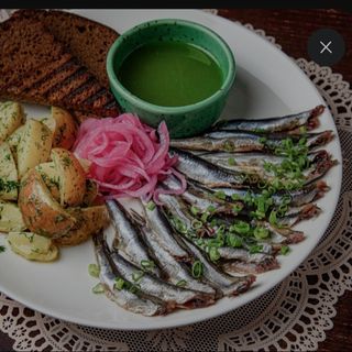 Молосольна хамса з картоплею