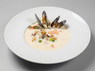 Вершковий суп з морепродуктами