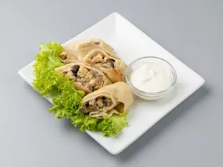 Млинці з куркою, грибами і сиром (200г/50г)