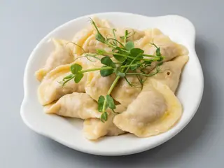 Вареники з картоплею  з вершковим маслом ( 250г)