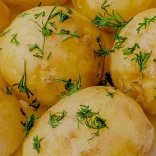 Молода картопля з зеленню (300г)
