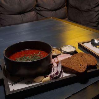 Борщ (330/120г)