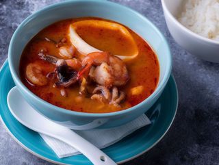 Том ям з морепродуктами (450ml)