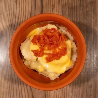 Вареники з капустою та сирним соусом (425г)