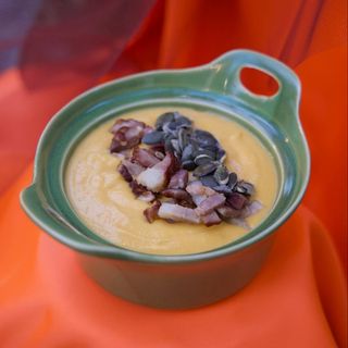 Суп гарбузовий з беконом