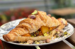 Круасан з гарбузом та медом (125г)