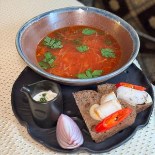 Червоний борщ з в'яленими вишнями (400г)