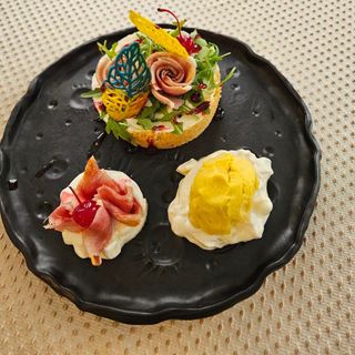 Чізкейк з прошуто та манговим сорбетом (250г)