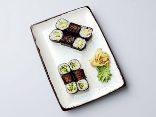Макі з огірком 