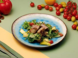 Салат зі смаженою телятиною нагрилі (165г)