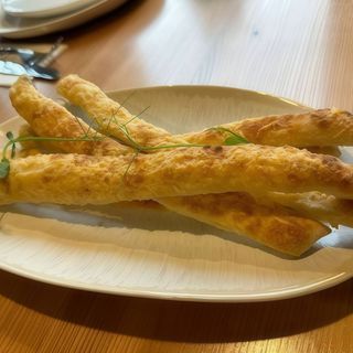 Італійські грисині з пармезаном