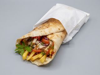 Гірос з курячим шашликом