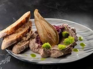 Куряче пате з карамелізованою цибулею та тостами (210г)