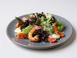 Салат "Цезар" з креветками (270гр)