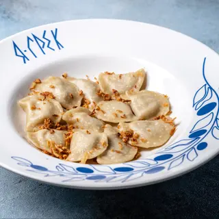 Вареники з картоплею та грибами