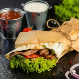 Шаурма стандартна з свининою (300г)