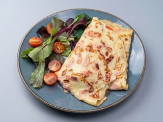 Млинець з шинкою