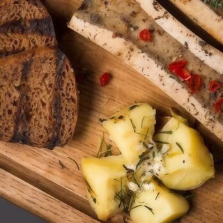 Запечений кістковий мозок у печі "Josper"