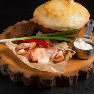 Фірмовий "Червоний борщ", запечений у печі , 310г