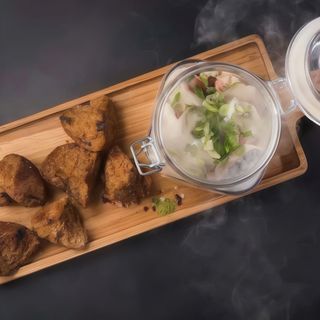 Скумбрія власного посолу з печеною картоплею та буряком