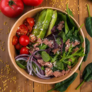 Салат з тунцем (370г)