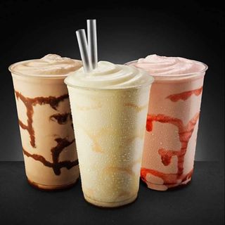 Мілкшейк полуничний (500 мл)