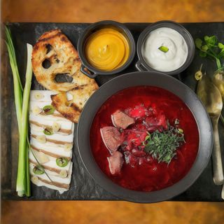 Борщ (350/50/50г)