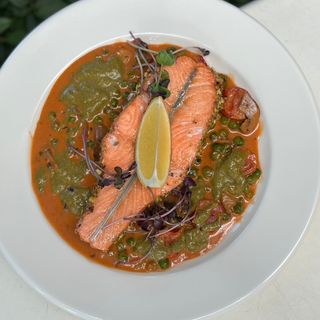 Стейки сьомги з овочами (350г) 