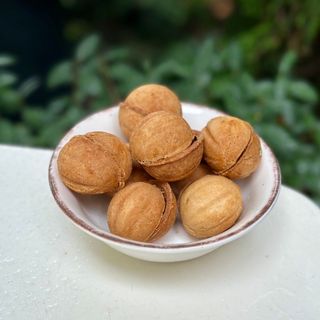 Горішки зі згущеним молоком (1шт)