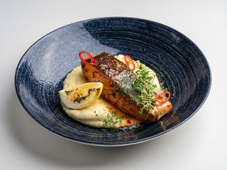 ФІЛЕ ЛОСОСЯ на пюре із селери 